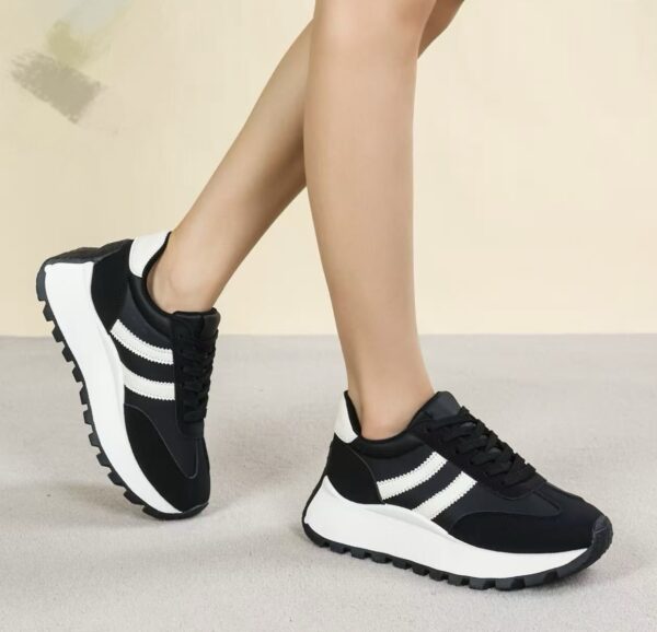 Deportivas adías
